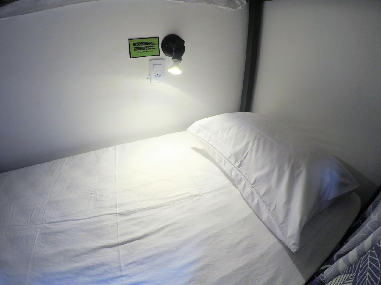 Hostel Da Milla Presidente Figueiredo Eksteriør billede