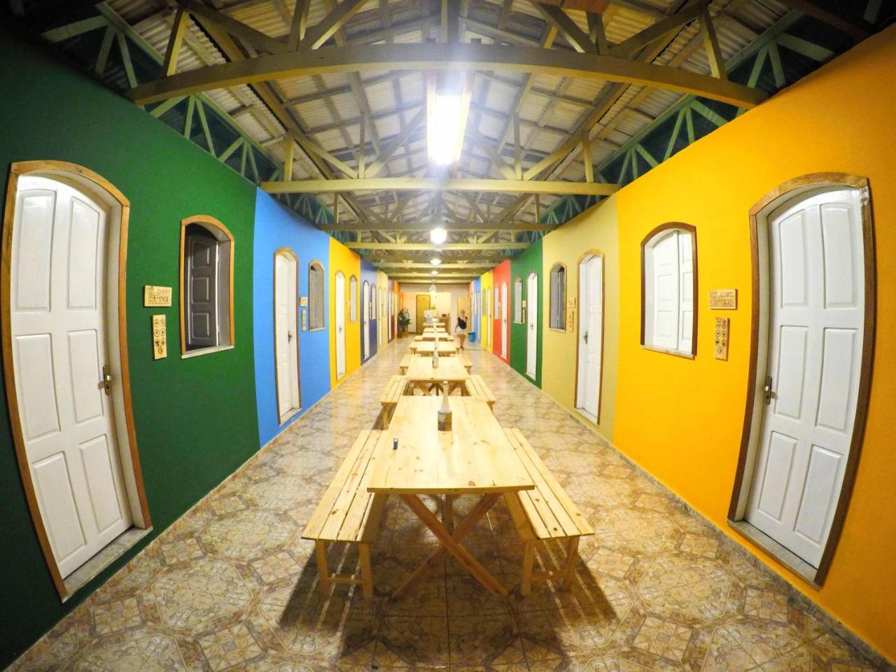 Hostel Da Milla Presidente Figueiredo Eksteriør billede