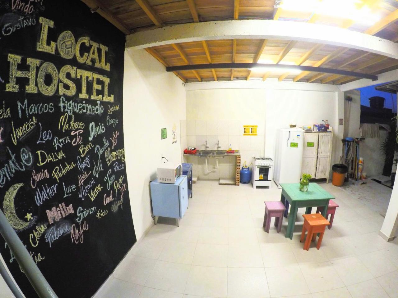 Hostel Da Milla Presidente Figueiredo Eksteriør billede