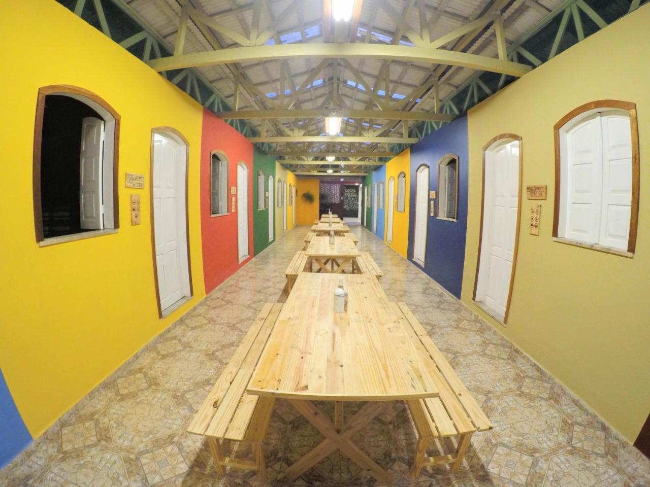 Hostel Da Milla Presidente Figueiredo Eksteriør billede
