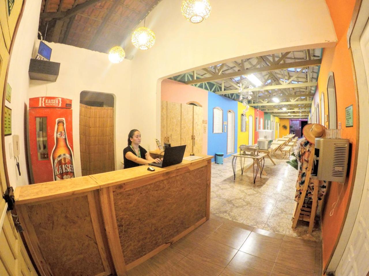 Hostel Da Milla Presidente Figueiredo Eksteriør billede